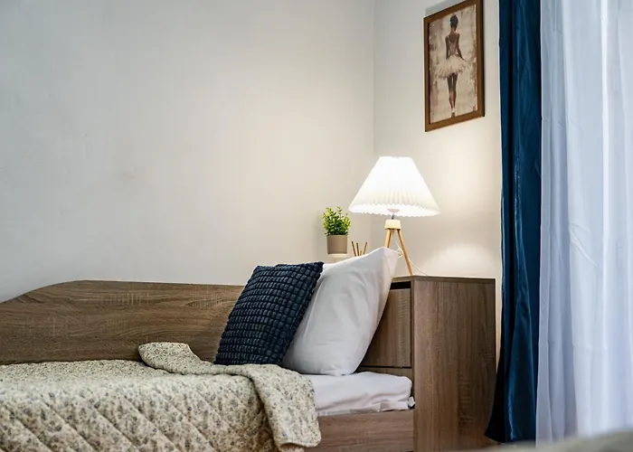 Lovely Art - Victory Apartmán