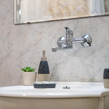 Lovely Art - Victory Apartament *